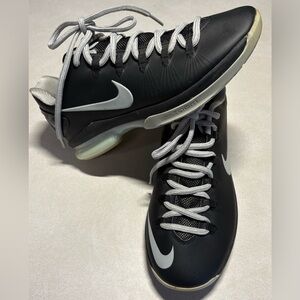 Nike Black and Gray Zoom Sneakers